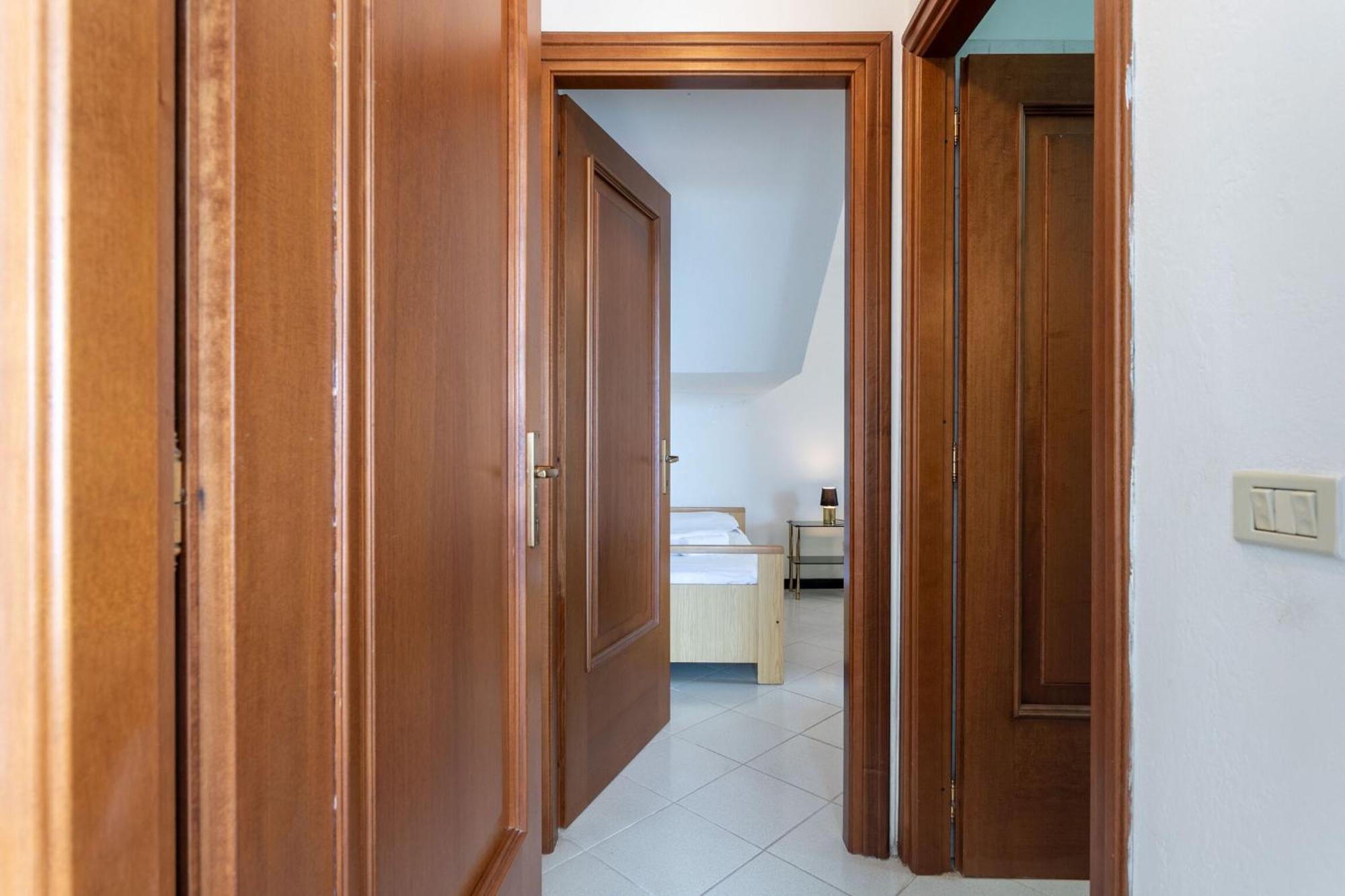 Villa Zafferano Suites เชลเล ลีกูเร ภายนอก รูปภาพ