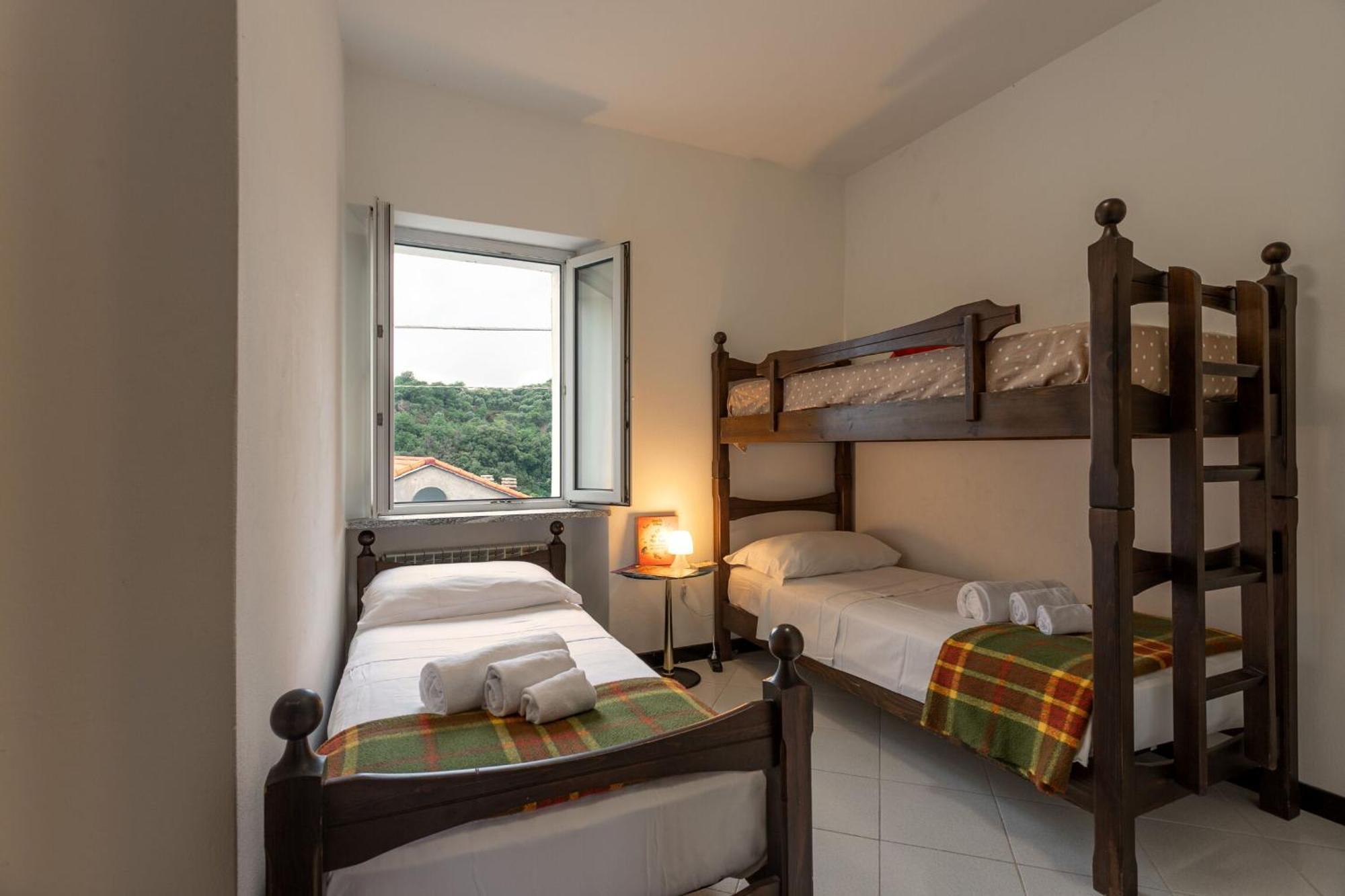 Villa Zafferano Suites เชลเล ลีกูเร ภายนอก รูปภาพ