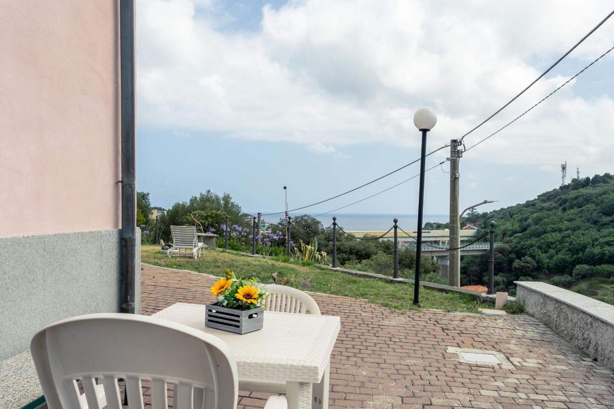 Villa Zafferano Suites เชลเล ลีกูเร ภายนอก รูปภาพ