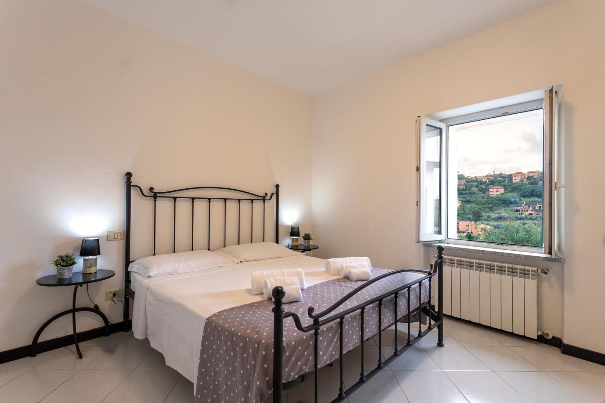 Villa Zafferano Suites เชลเล ลีกูเร ภายนอก รูปภาพ