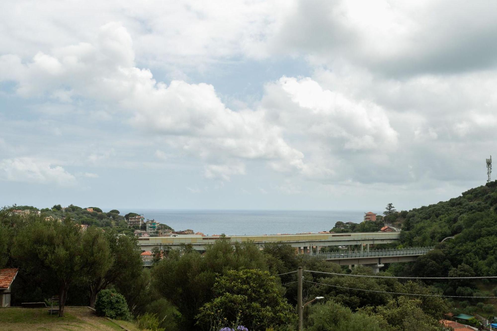 Villa Zafferano Suites เชลเล ลีกูเร ภายนอก รูปภาพ